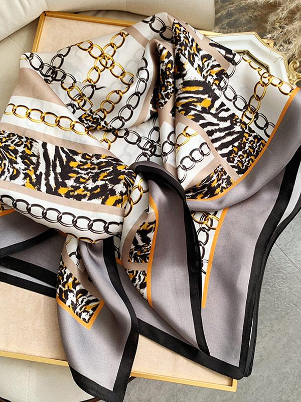 Chain Pattern Silk Square Scarf 90